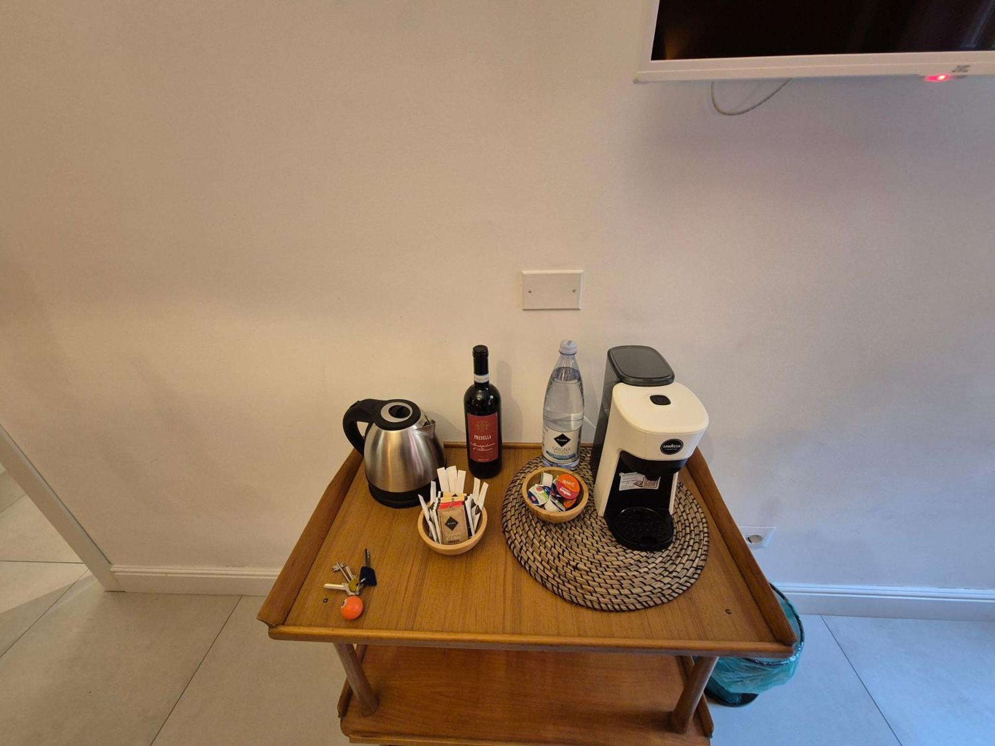 Iaio Luxury Suite Roma Esterno foto